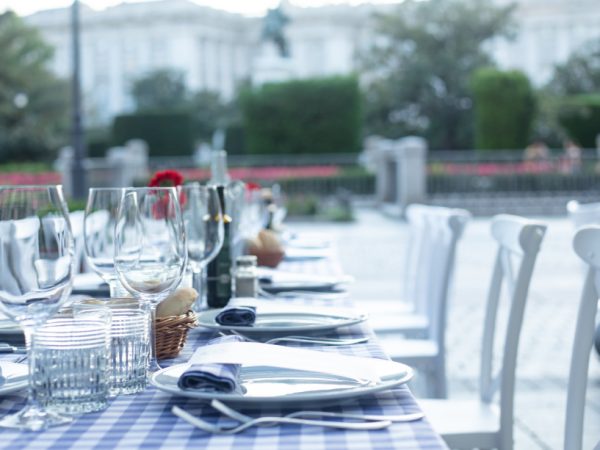 terraza-plaza-de-oriente-la-lonja-del-mar